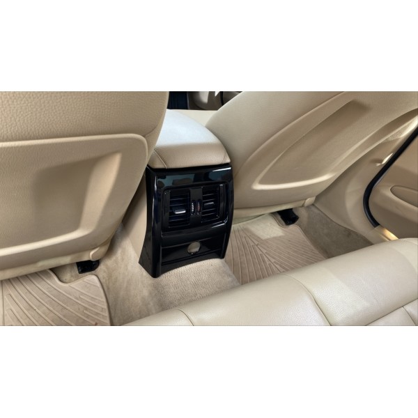 3 SERISI F30 IÇIN UYUMLU ARKA KLIMA  KAPLAMA - PIANO BLACK